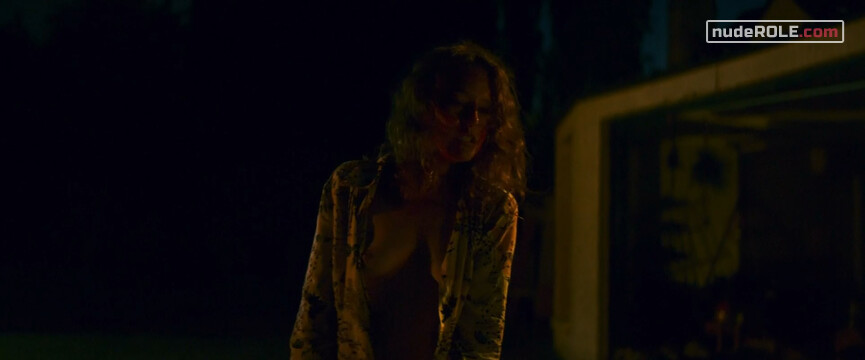 13. Chloé Diallo nude , La rousse nude – Get In (2019)