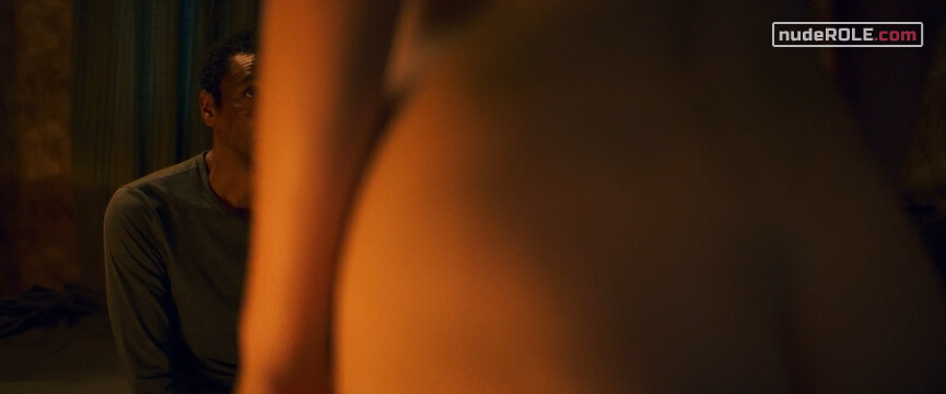 19. Chloé Diallo nude , La rousse nude – Get In (2019)