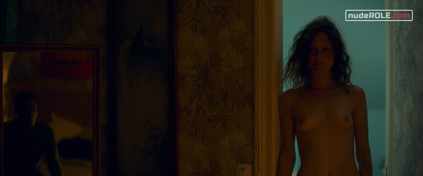 20. Chloé Diallo nude , La rousse nude – Get In (2019)