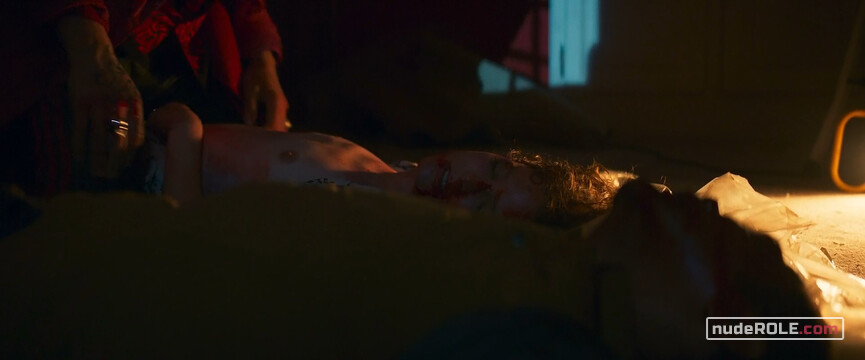 9. Chloé Diallo nude , La rousse nude – Get In (2019)