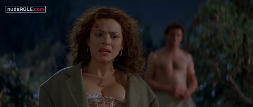 14. Hermia sexy, Helena sexy – A Midsummer Night's Dream (1999)