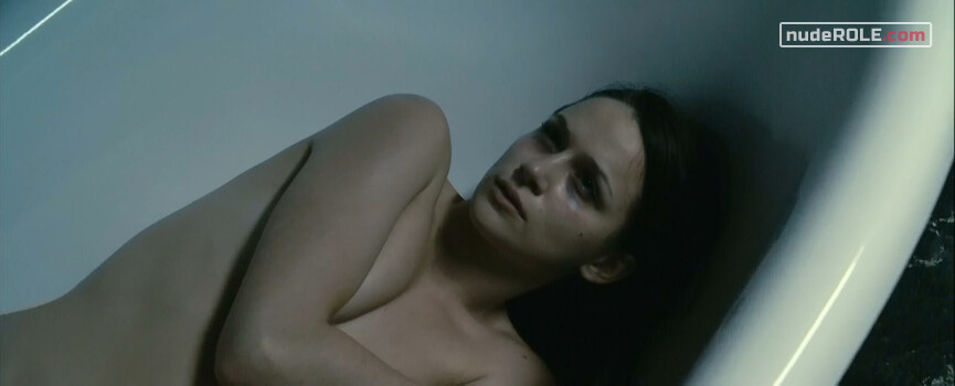 14. Lana sexy, Yulia sexy – You and I (2011)