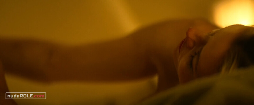 3. Gina Garrison sexy – Bloodshot (2020)