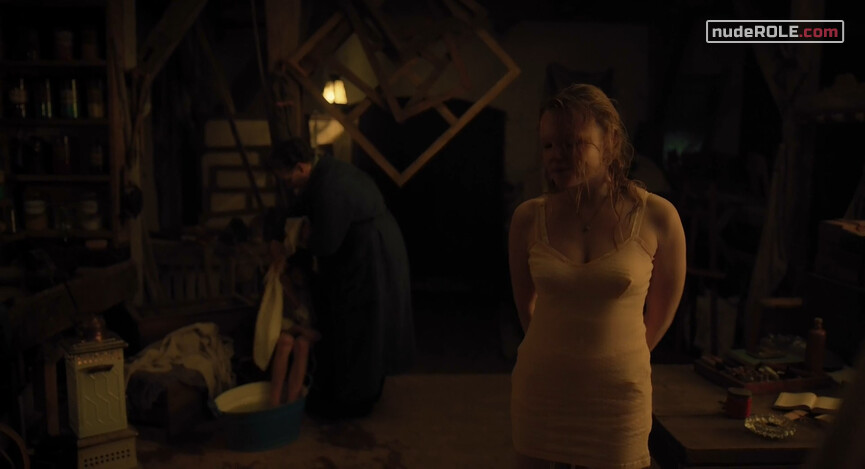 4. Hilke Jepsen nude – The German Lesson (2019)