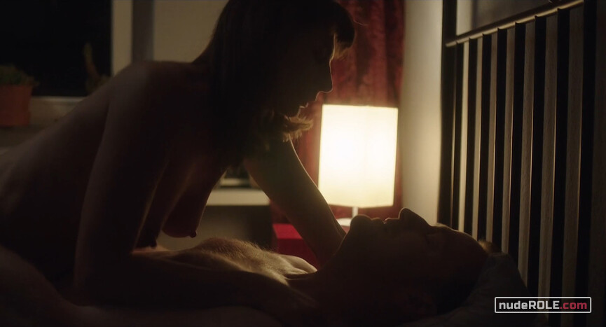 1. Susanne nude – Vaterliebe (2020)