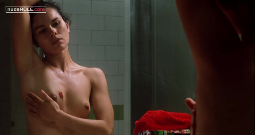 3. Maria nude – 98 Octanas (2006)