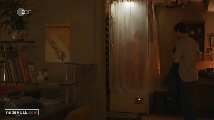 2. Christa Bohla nude – Preis der Freiheit (2019)