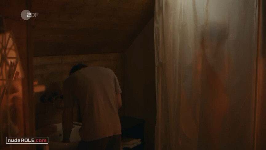 3. Christa Bohla nude – Preis der Freiheit (2019)