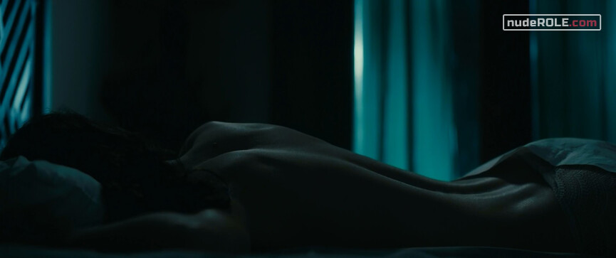 18. Gilda nude – The Whistlers (2019)