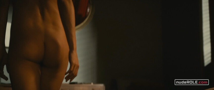 9. Gilda nude – The Whistlers (2019)