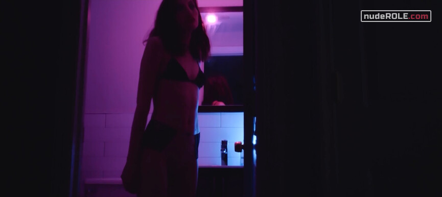 3. Marilyn sexy – Cyanide Love (2018)