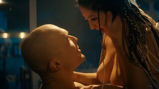 Julia nude – Proceder (2019)