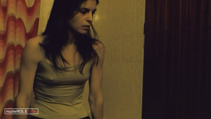 4. Chambermaid nude , Thima Paralias nude – Kinetta (2005)
