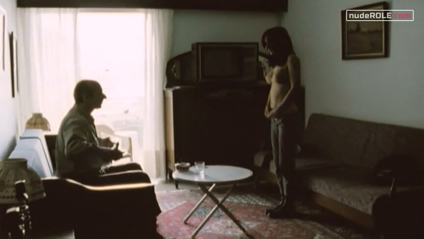 5. Chambermaid nude , Thima Paralias nude – Kinetta (2005)