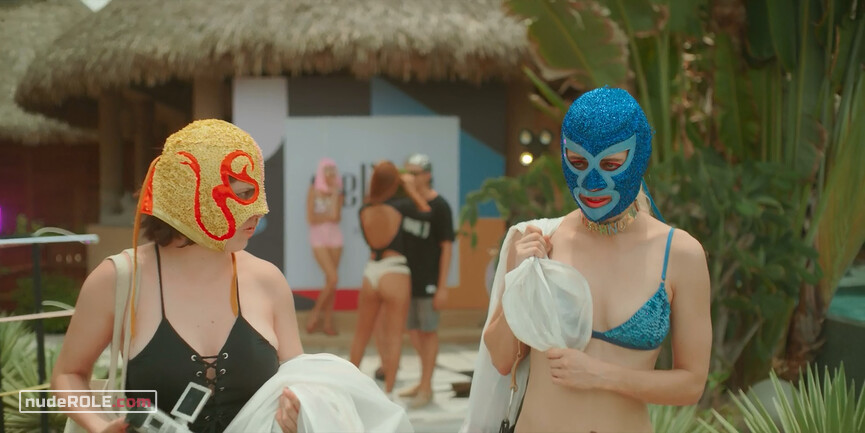 11. Carlota sexy, Vera sexy – Unstoppable s01e08 (2020)