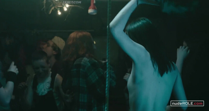 21. Catherine nude – Goddess of the Fireflies (2020)