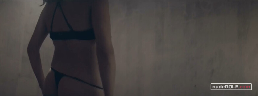 5. Azul sexy – Batallas Latentes (2014)