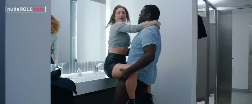 5. Darla Beane sexy – Hooking Up (2020)
