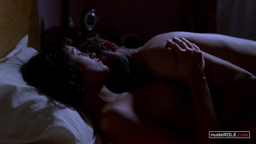 7. Laura nude – Kiss Me (2004)