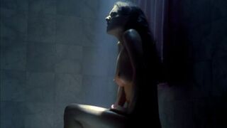 Mariana nude – A Passagem da Noite (2003)