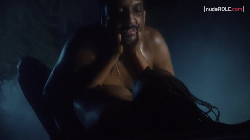 12. Lena nude – A Ilha dos Cães (2017)