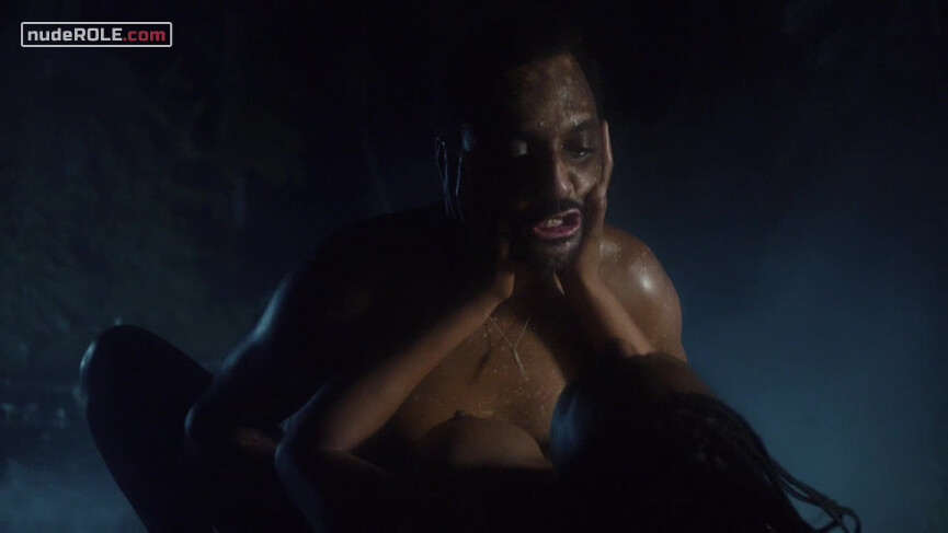 13. Lena nude – A Ilha dos Cães (2017)