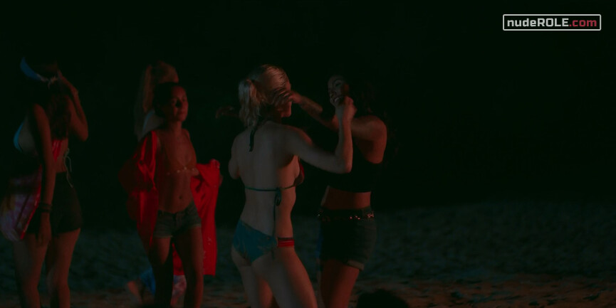16. Carlota sexy, Vera sexy, Rocío sexy – Unstoppable s01e07 (2020)