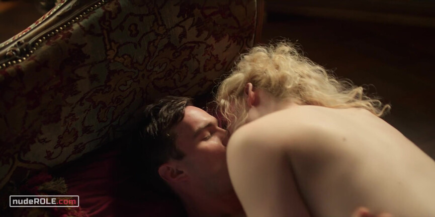 3. Catherine nude – The Great s02e10 (2021)