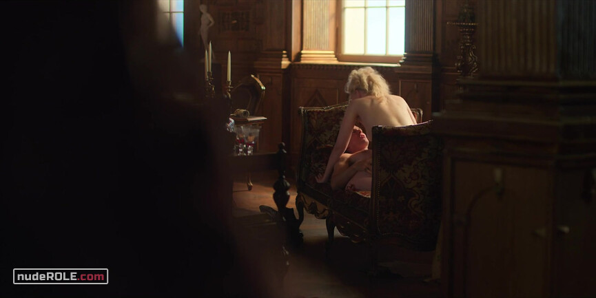 5. Catherine nude – The Great s02e10 (2021)