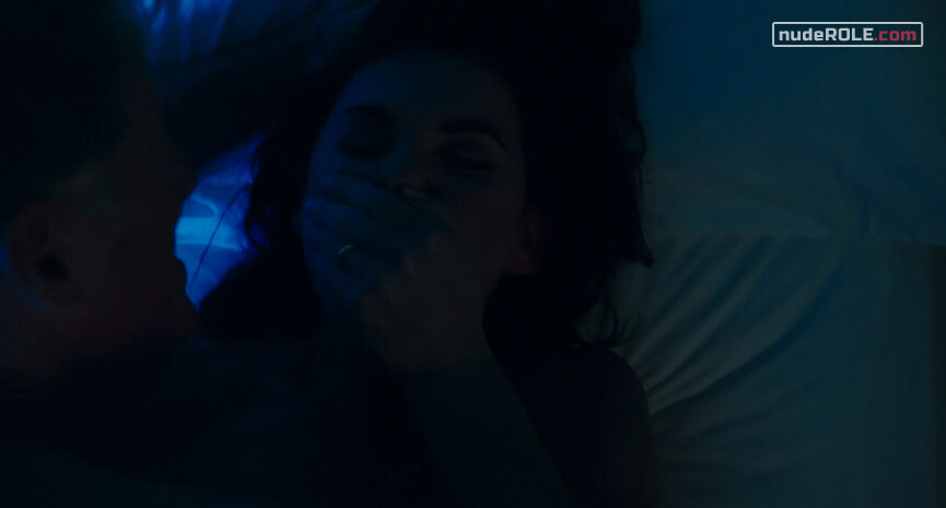 2. Ruth sexy – Three Christs (2017)