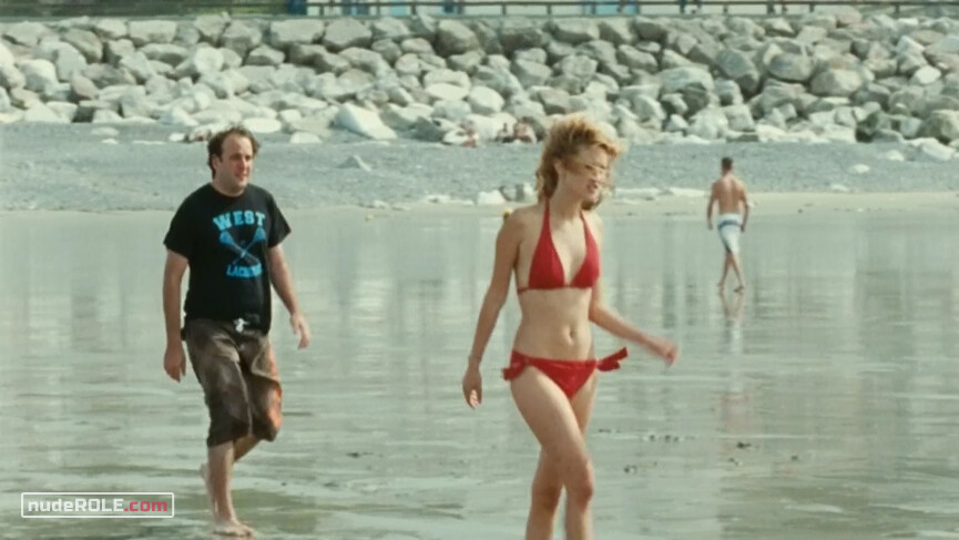 9. Patricia sexy, Juliette nude – A World Without Women (2011)