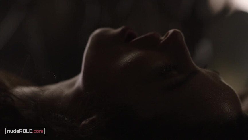 1. Amalia True nude – The Nevers s01e05 (2021)