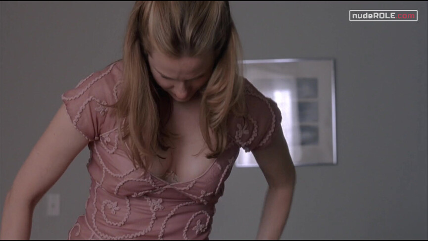 10. Louise Harrington sexy – P.S. (2004)