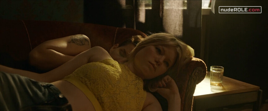 5. Jonna nude, Piki sexy – Baby Jane (2019)