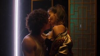 Rebeka Parrilla sexy – Elite s03e02 (2020)