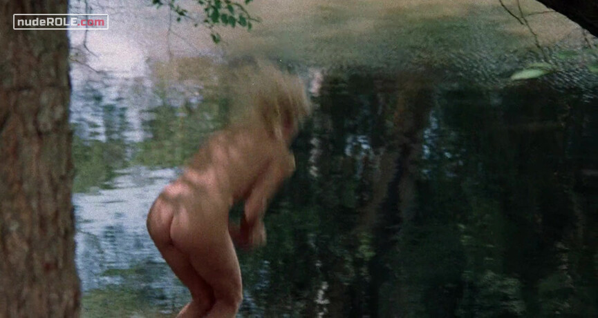 5. Tshingi nude, Dyala nude – Amazons (1986)
