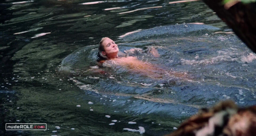 7. Tshingi nude, Dyala nude – Amazons (1986)