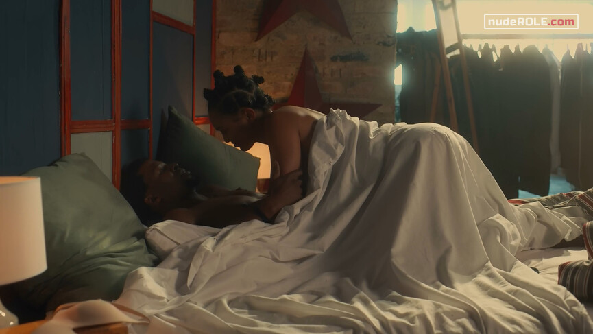 2. Queen Sono nude – Queen Sono s01e04, e06 (2020)