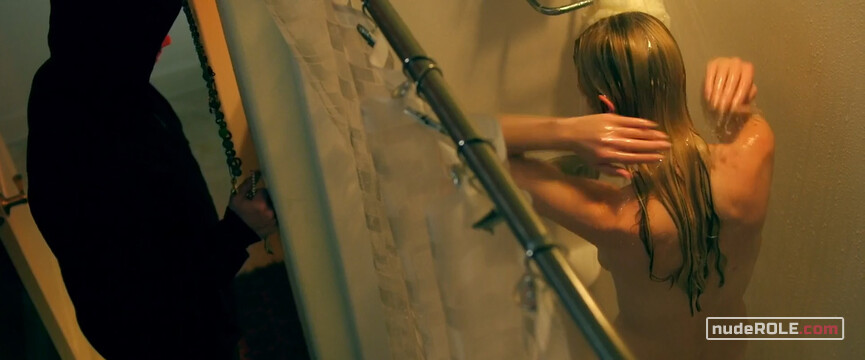 5. Elizabeth nude – Intruder (2016)