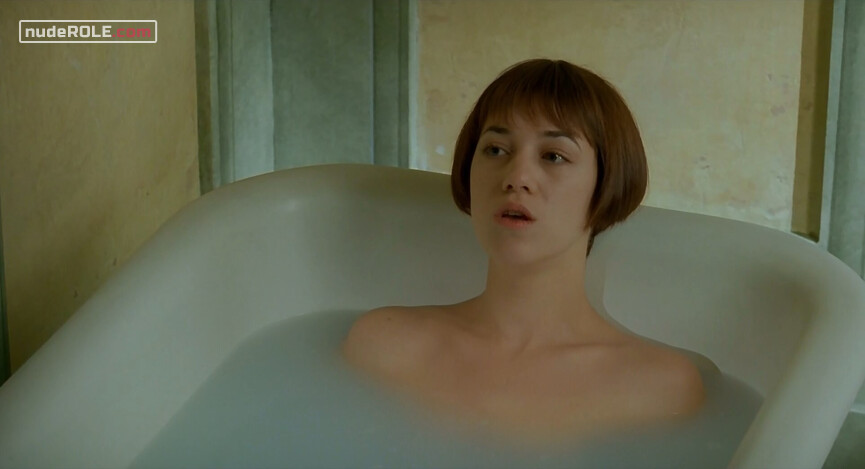 5. Anna Oz nude – Anna Oz (1996)