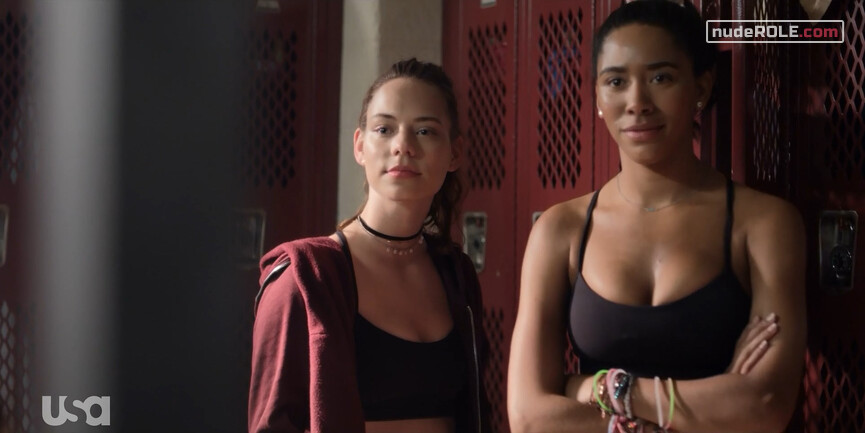 13. Colette French sexy, Beth Cassidy sexy, Addy Hanlon sexy – Dare Me s01e03 (2020)