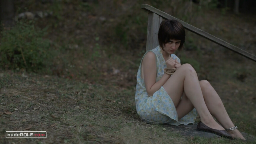8. Young Woman nude – Driftwood (2016)