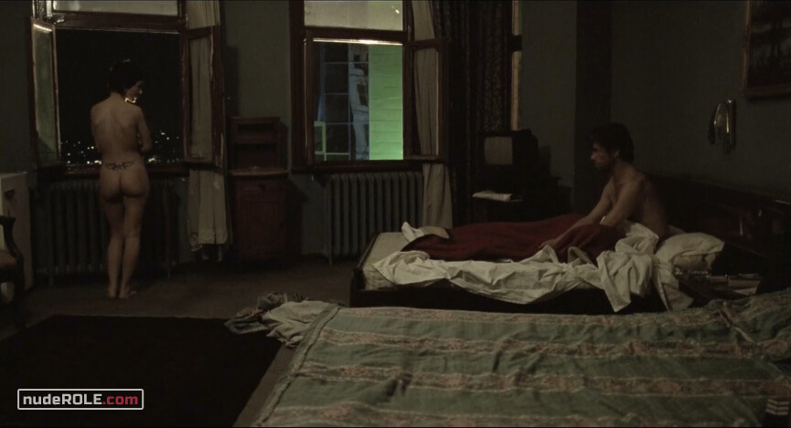23. Sibel nude , Maren nude – Head-On (2004) #2