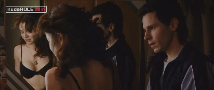 4. Lola nude – Tuya siempre (2007)