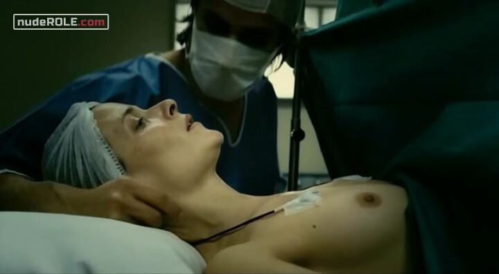 11. Vera nude , Sofía nude , Carmen nude – The Past (2007)