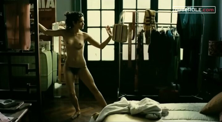 4. Vera nude , Sofía nude , Carmen nude – The Past (2007)