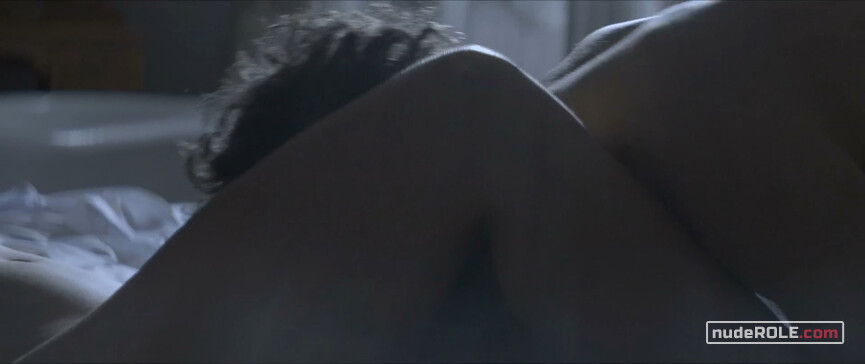 7. Cecília nude – Resistance (2019)