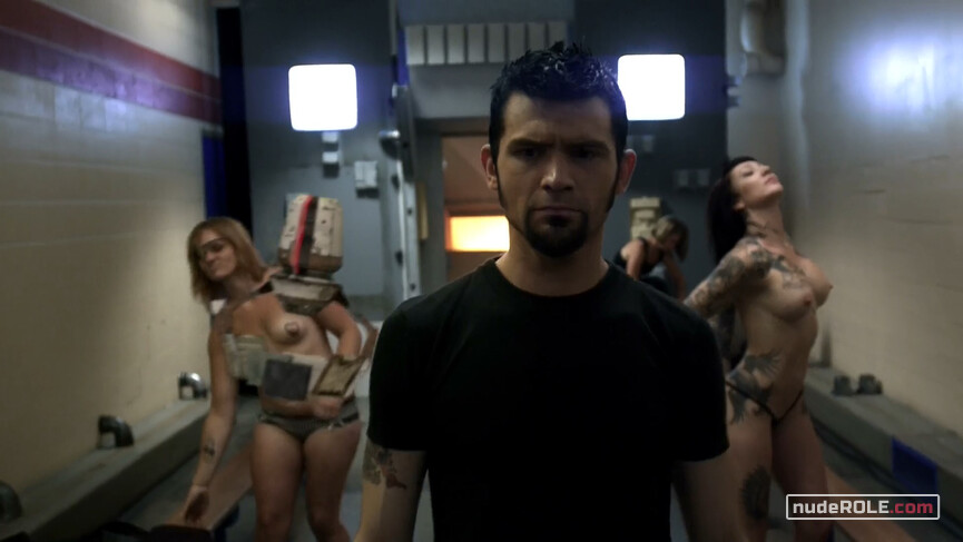 3. Veronica nude – Neil Stryker and The Tyrant of Time (2017)