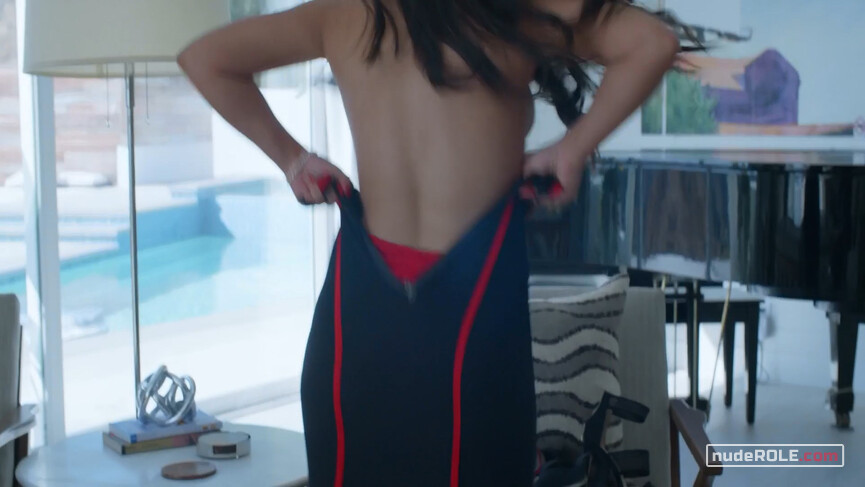 6. Mariana Adams Foster sexy, Callie Adams Foster sexy, Davia Moss sexy – Good Trouble s01e07 (2019)