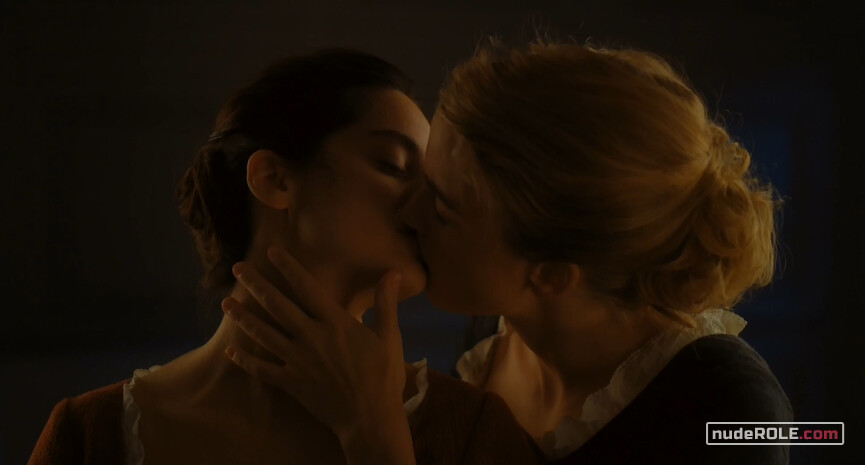 4. Héloïse nude , Marianne nude – Portrait of a Lady on Fire (2019)